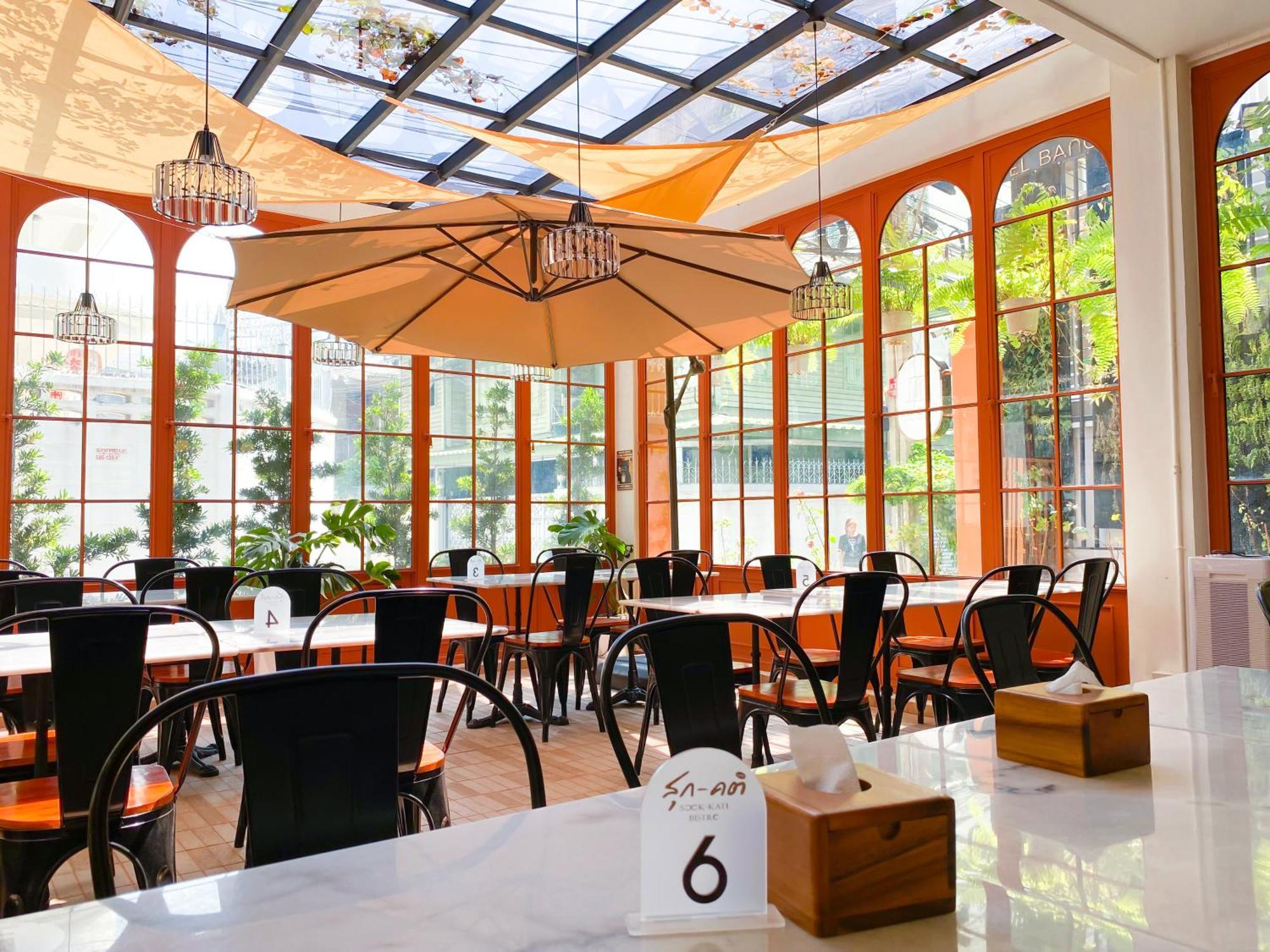 So Zen Hotel Silom Bangkok Exteriör bild